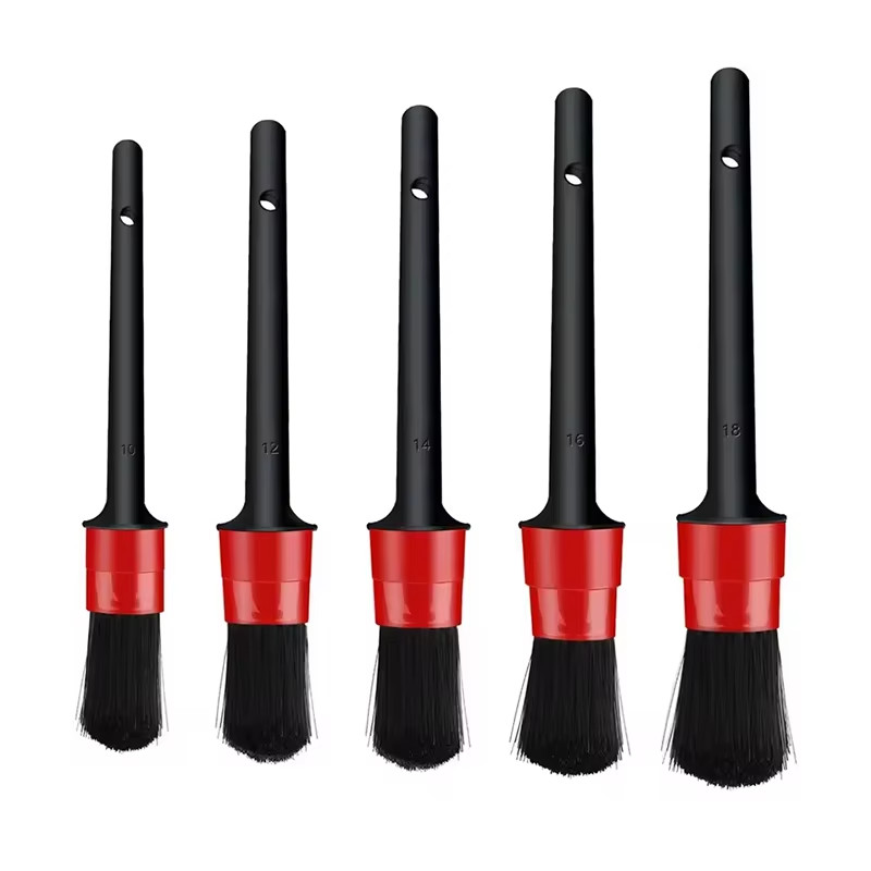 5pcs Pp Detail Pinsel mit roter und schwarzer Farbe für professionelle Auto-Detailing
